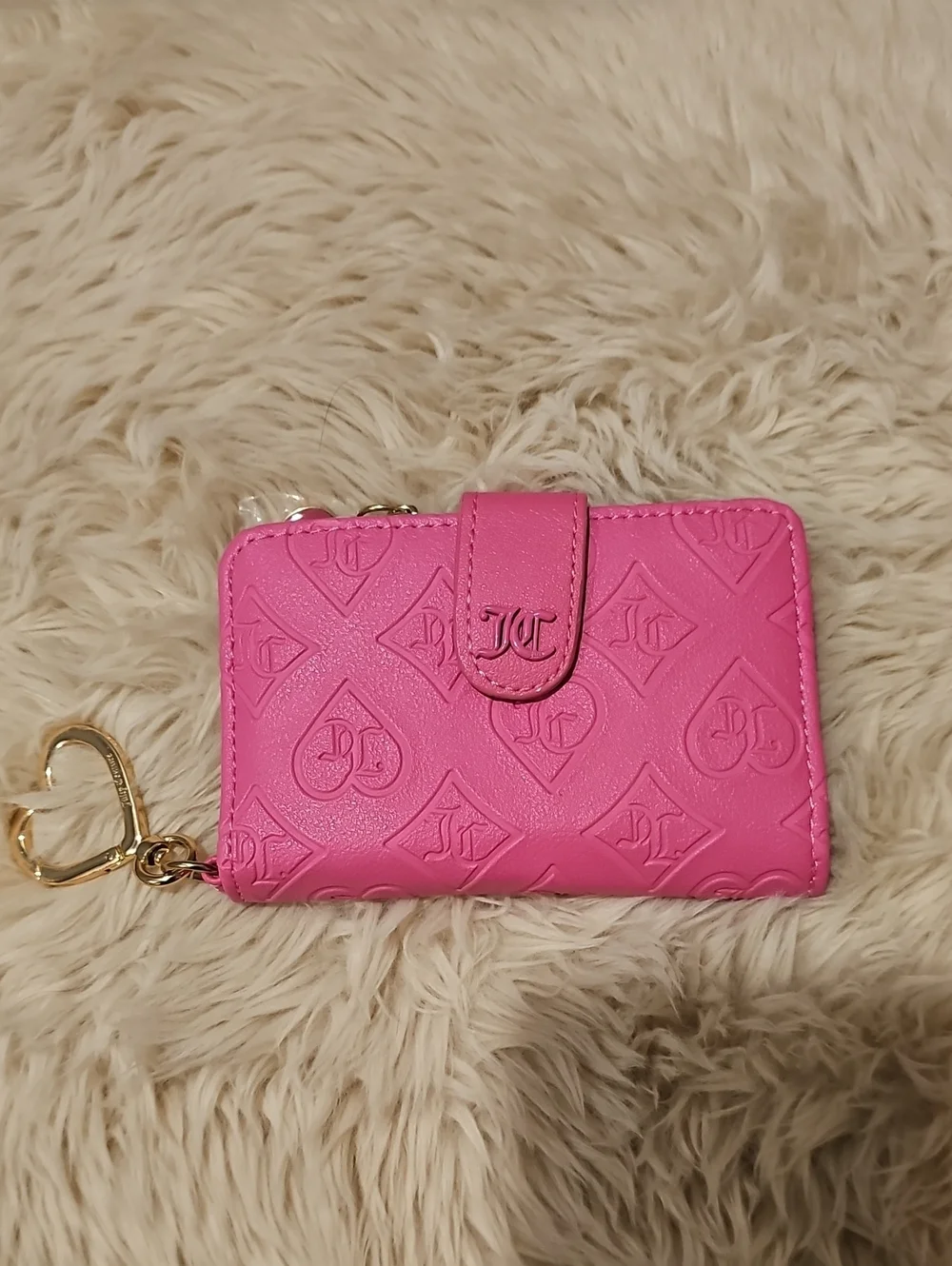 Juicy Couture Good Times Hot Pink Embossed Card Holder with Gold Heart Charm NWT